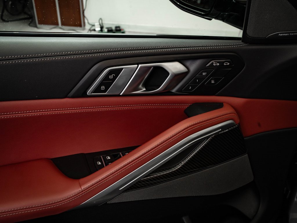 Used 2024 BMW X6 M60i w/ Dynamic Handling Package image 25