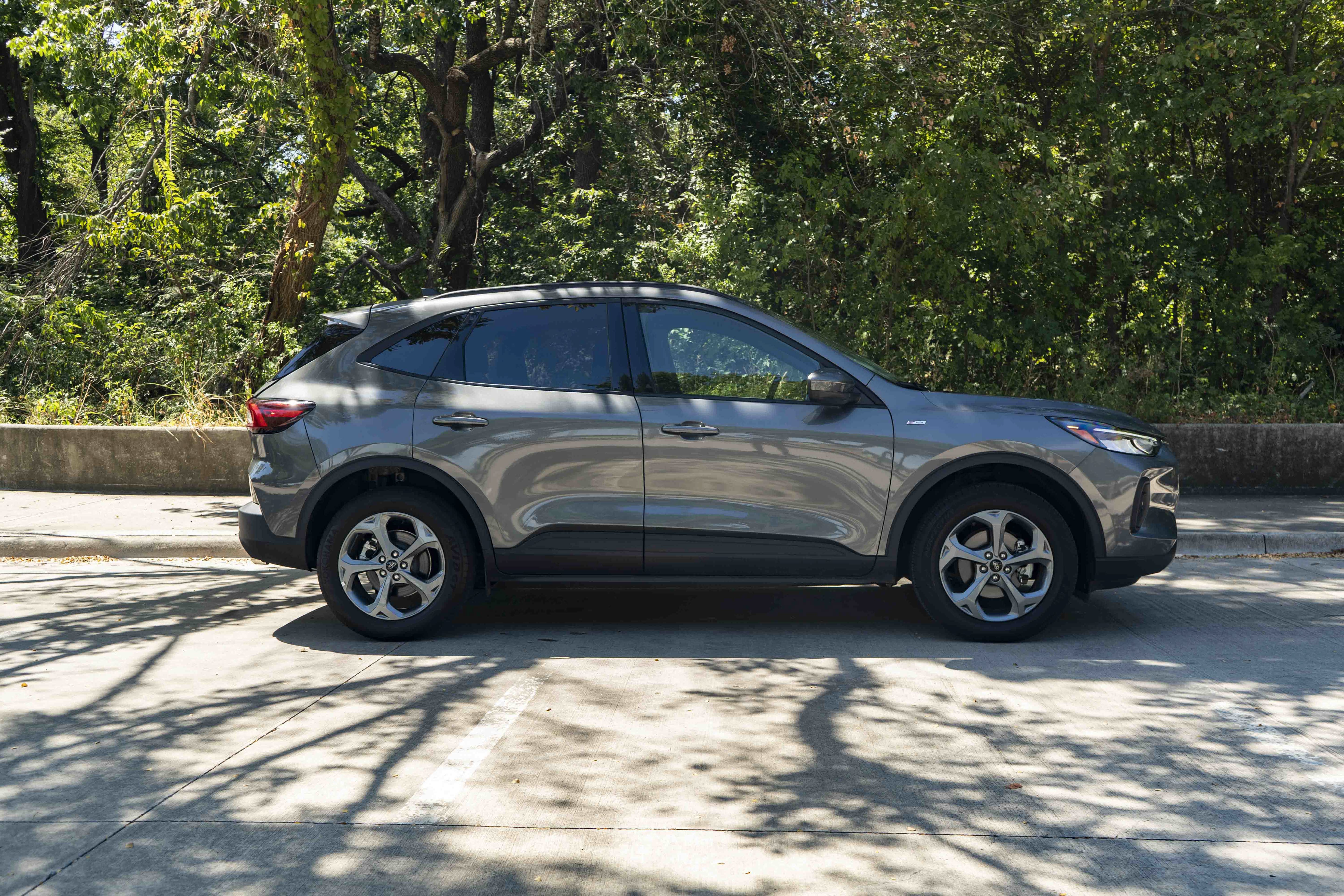 Used 2025 Ford Escape ST-Line Select AWD/4WD image 10