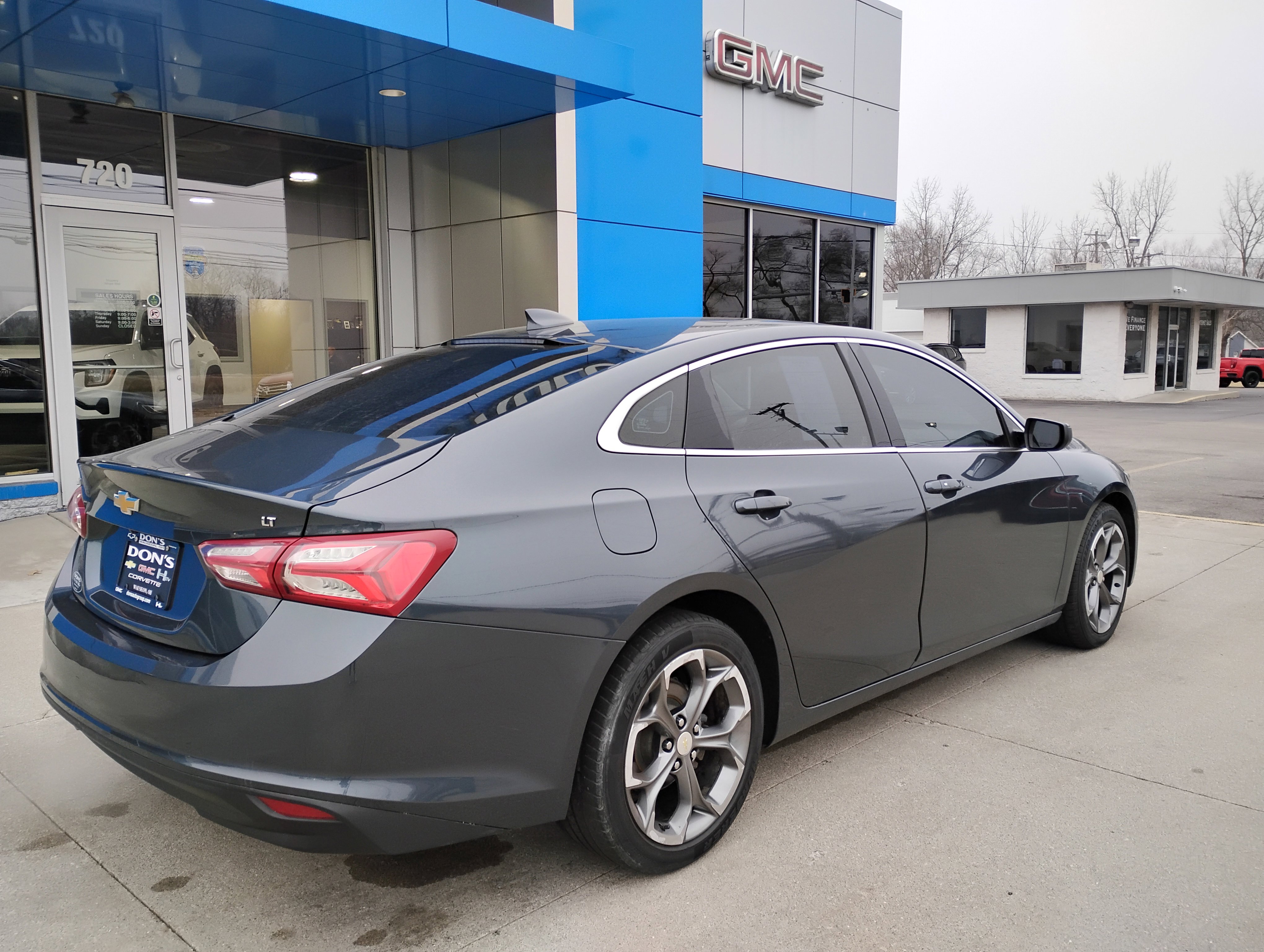 Used 2020 Chevrolet Malibu LT image 36