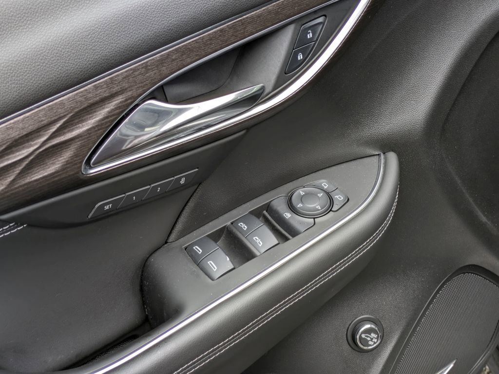 Certified 2023 Buick Envision Avenir AWD/4WD image 10