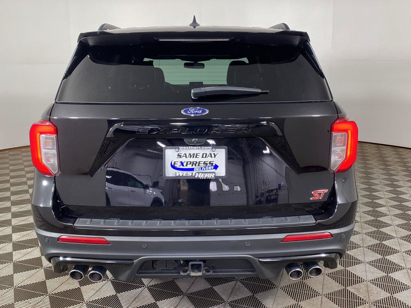 Used 2023 Ford Explorer ST w/ Equipment Group 401A AWD/4WD image 6