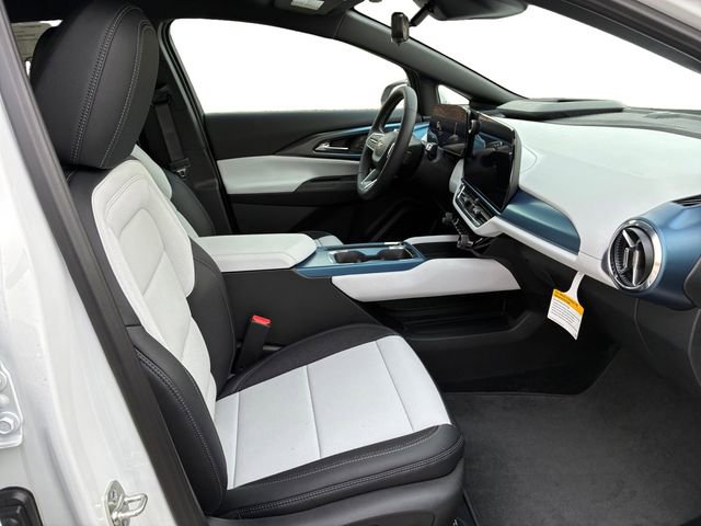 New 2026 Chevrolet Equinox EV LT image 13