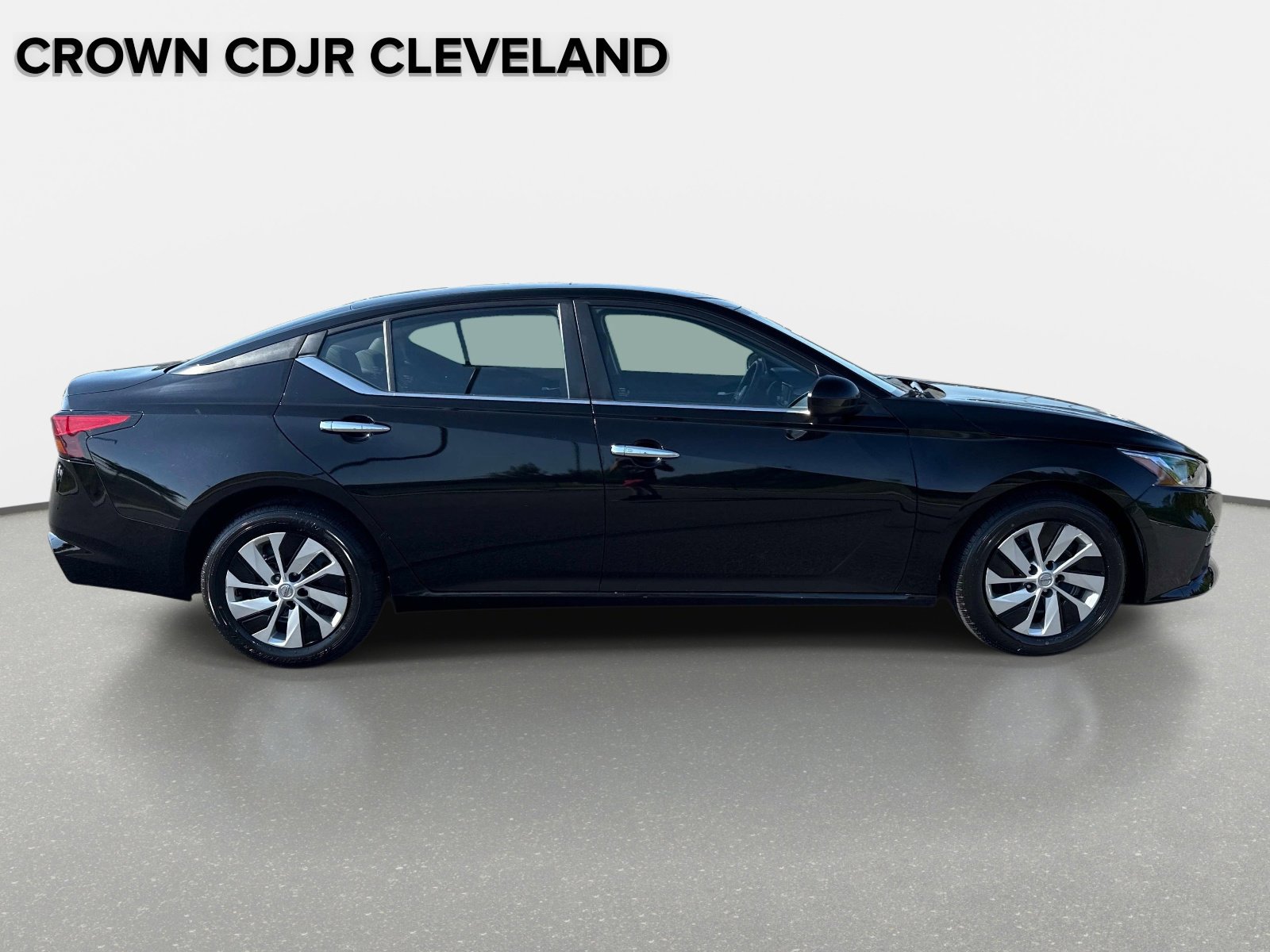 Used 2022 Nissan Altima 2.5 S FWD image 4