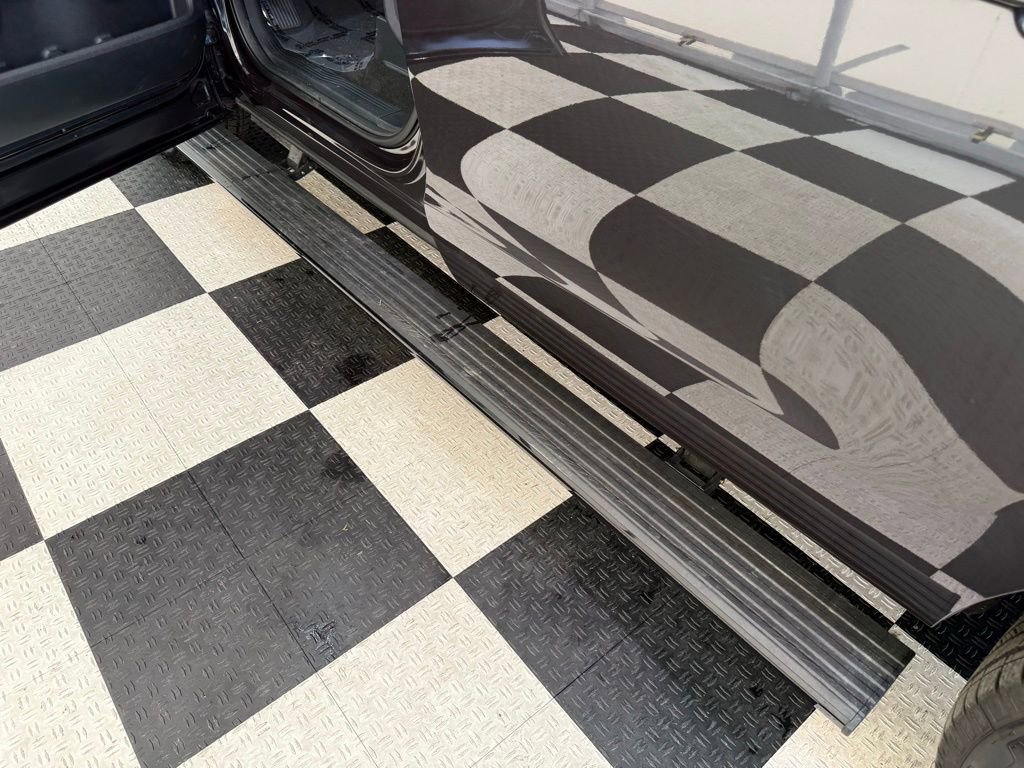 New 2025 Ford Expedition Max Platinum w/ Stealth Performance Package image 33