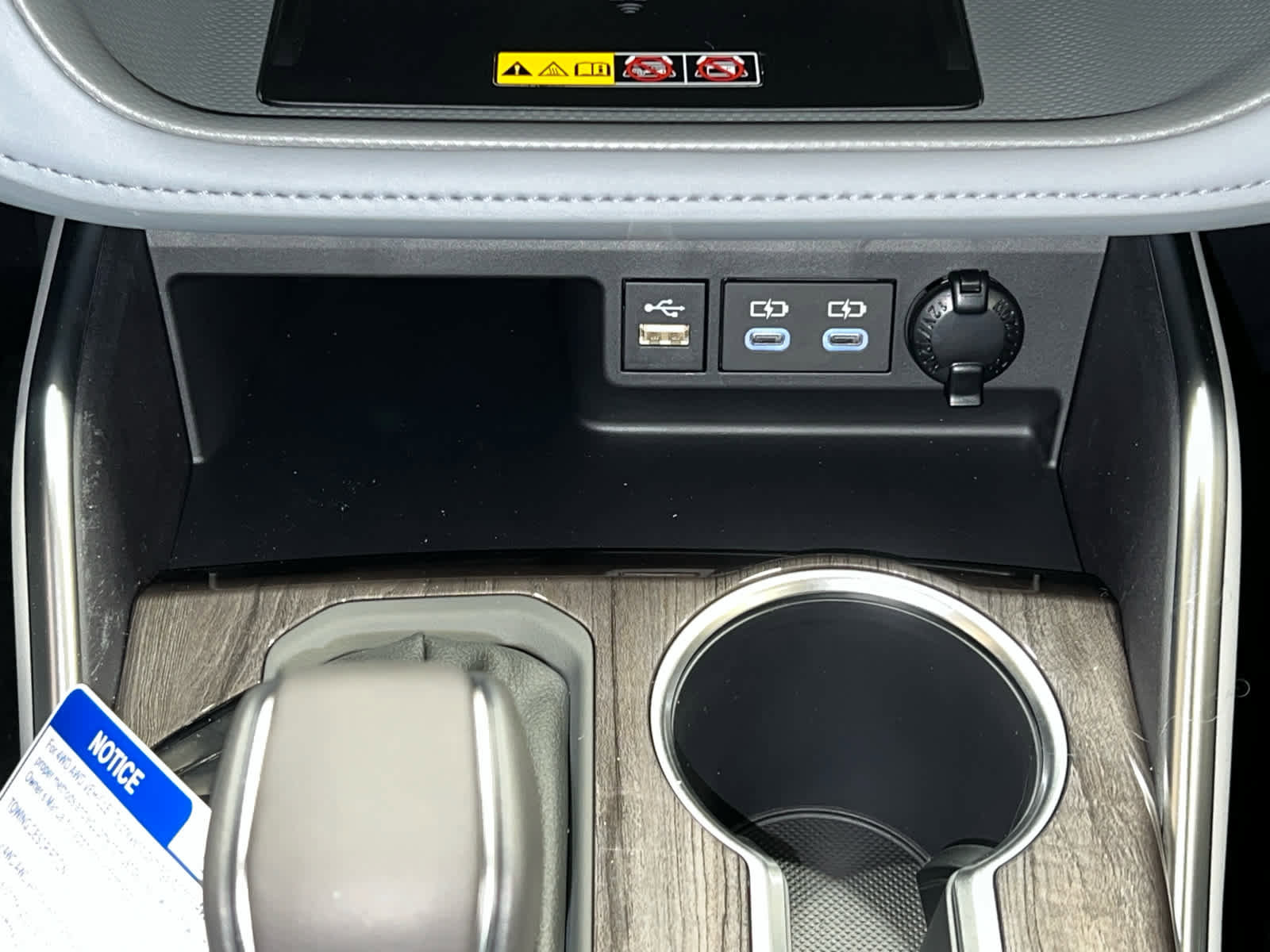 New 2026 Toyota Highlander Limited image 28