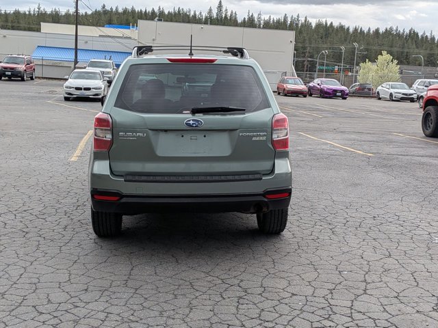 Used 2015 Subaru Forester 2.5i w/ Alloy Wheel Package image 7
