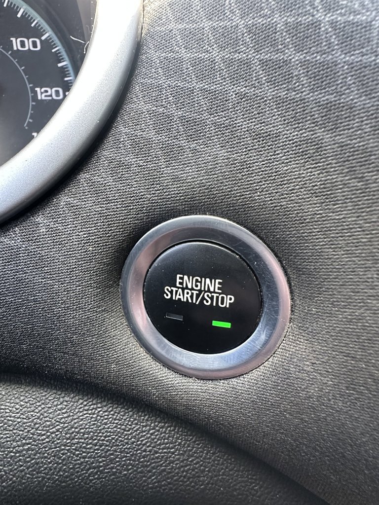 Used 2022 Chevrolet Malibu LT image 20