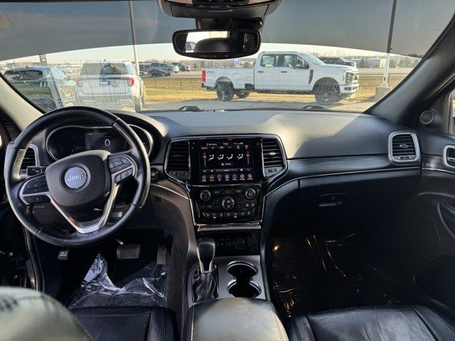 Used 2022 Jeep Grand Cherokee Limited w/ Trailer Tow Group IV image 29