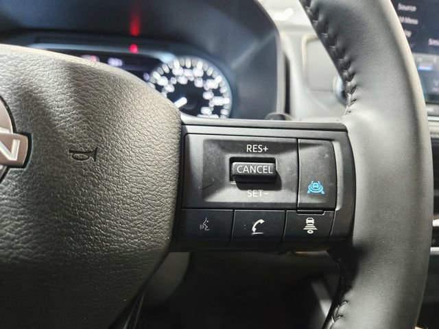 Used 2026 Nissan Rogue SV w/ SV Premium Package AWD/4WD image 17