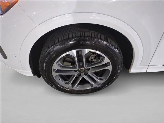 Certified 2025 Audi Q5 Premium Plus w/ Premium Plus image 27