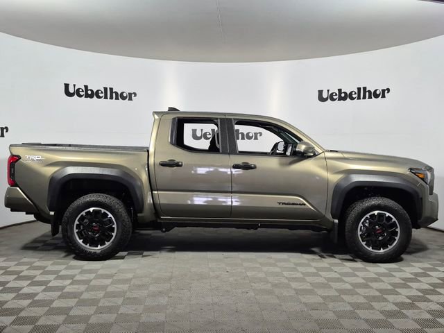 New 2026 Toyota Tacoma TRD Off-Road AWD/4WD image 8