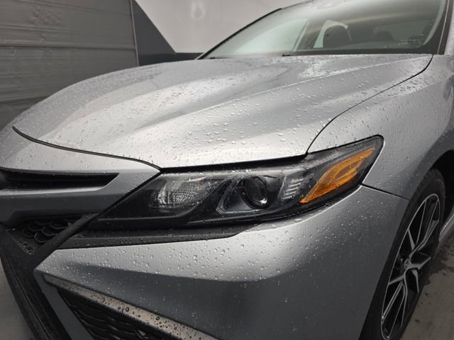 Used 2023 Toyota Camry SE image 14