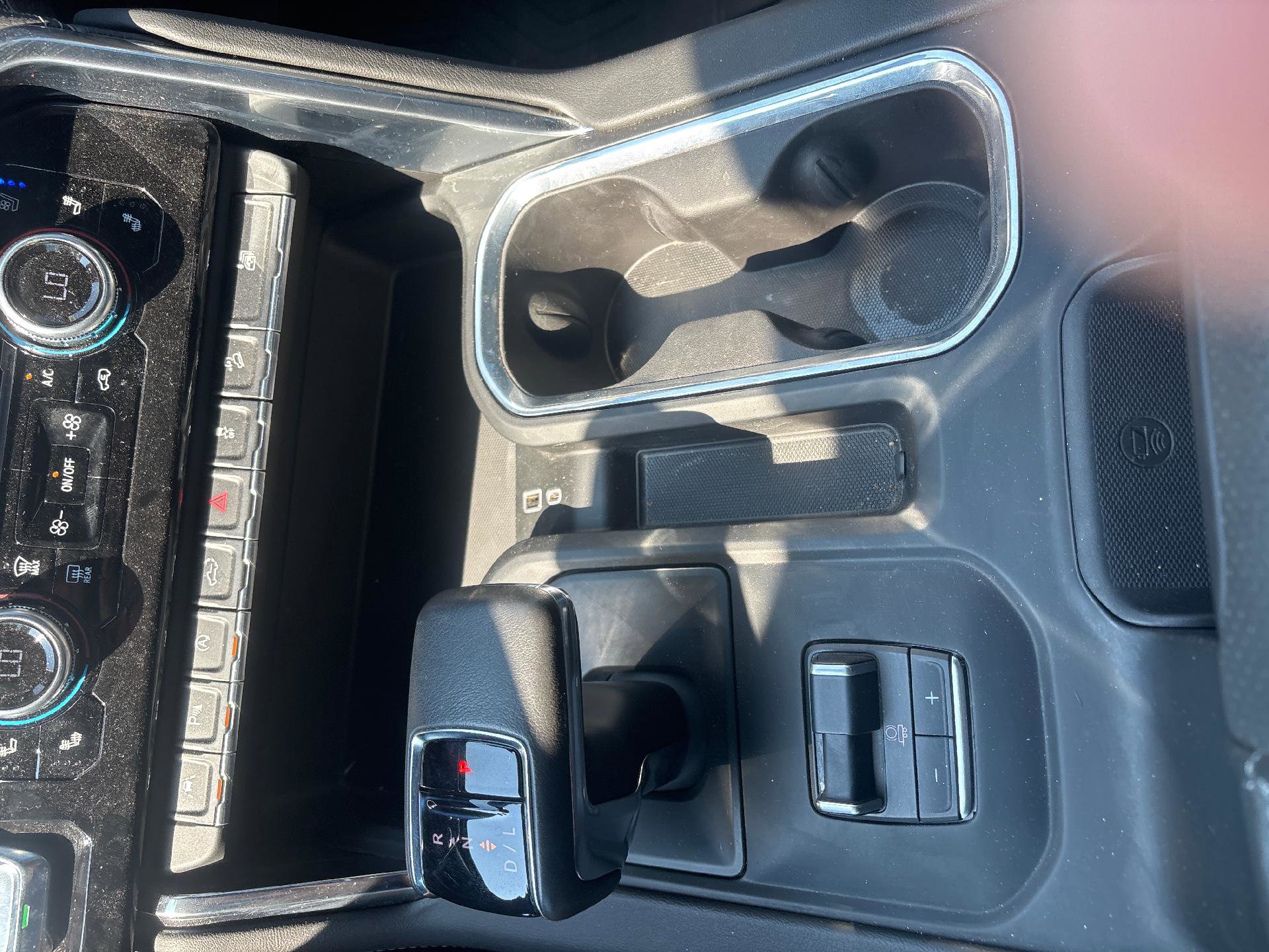 Used 2022 GMC Sierra 1500 Denali AWD/4WD image 22