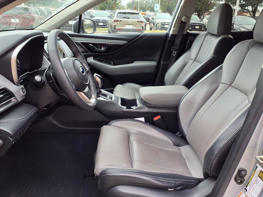 Used 2020 Subaru Outback Limited image 17
