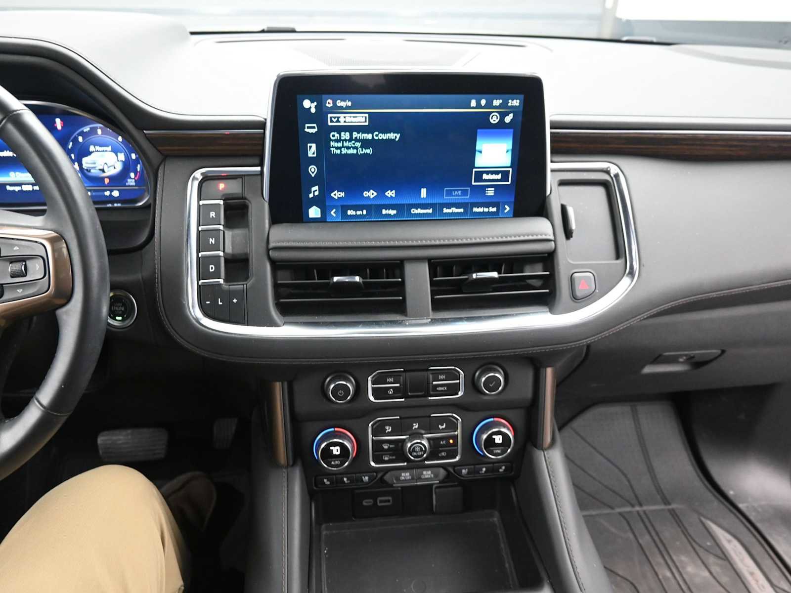 Used 2024 Chevrolet Tahoe High Country w/ Max Trailering Package image 13