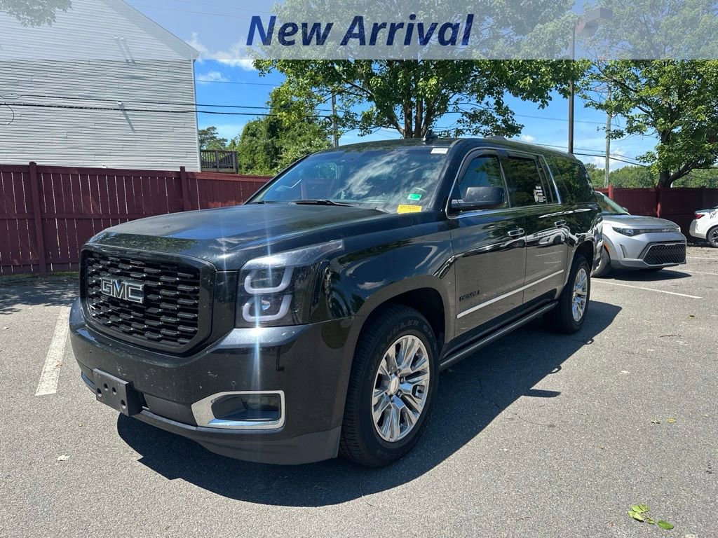 Used 2015 GMC Yukon XL Denali w/ Premium Package AWD/4WD image 1