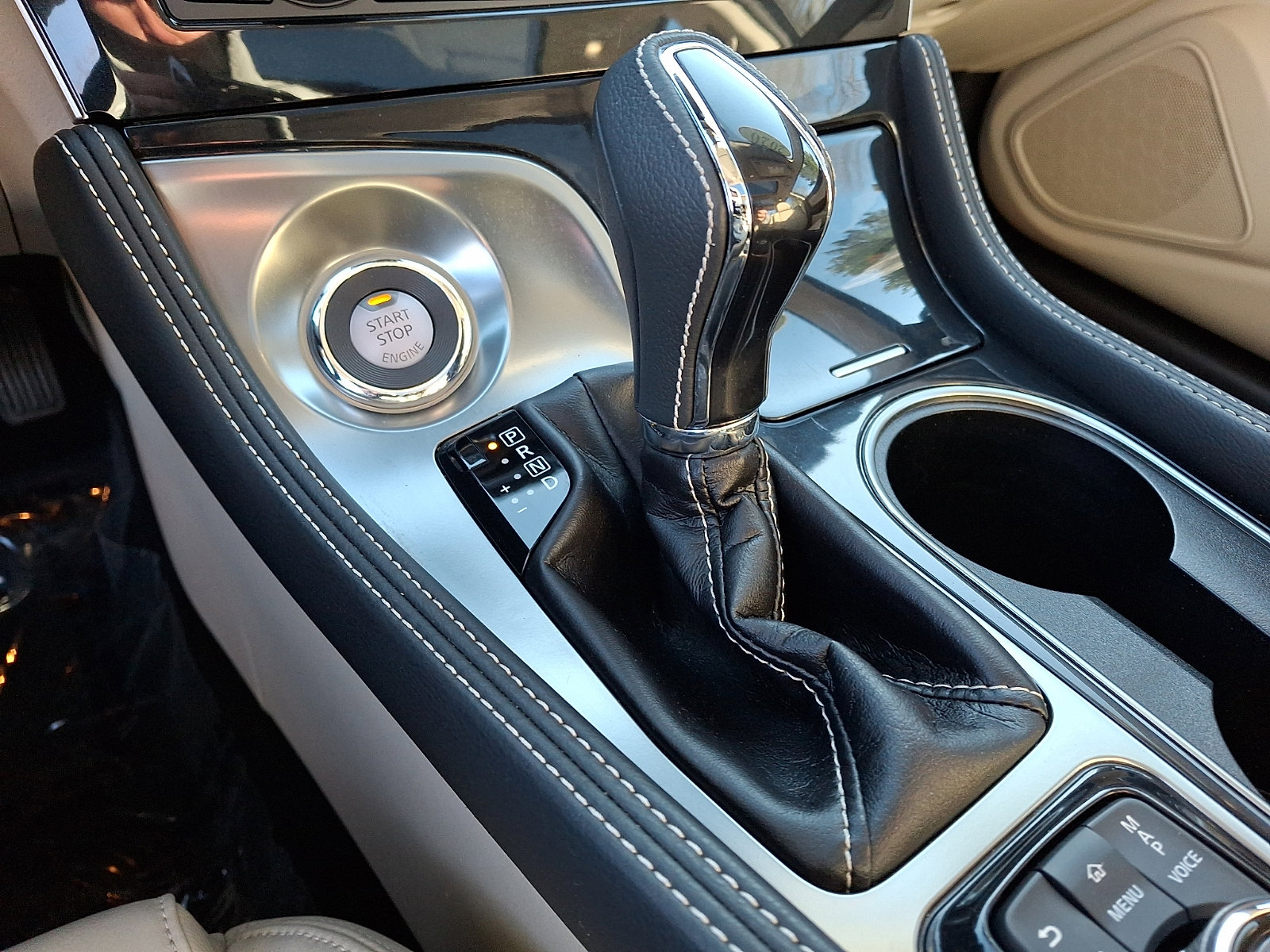 Used 2020 Nissan Maxima 3.5 SL w/ Floor Mat Group image 22