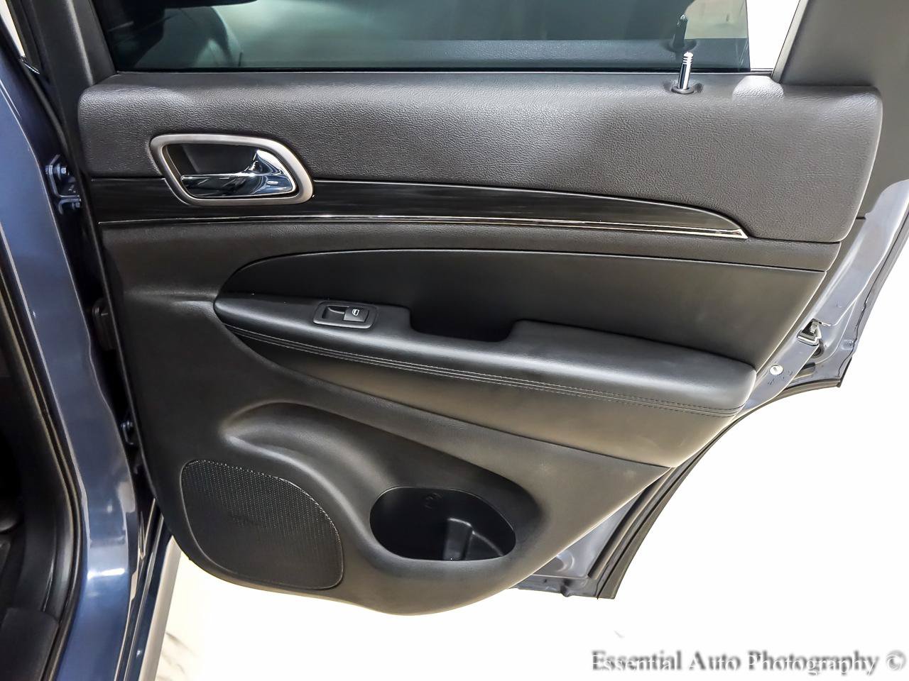 Used 2019 Jeep Grand Cherokee Limited X AWD/4WD image 30