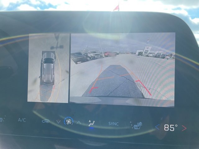 Used 2025 Chevrolet Traverse Z71 w/ Driver Confidence Package image 41