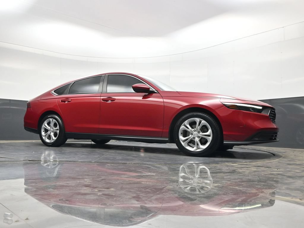 Used 2023 Honda Accord LX image 30