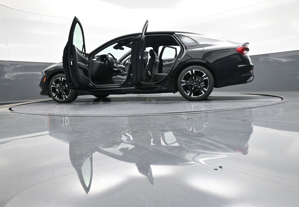 Used 2024 Kia K5 GT-Line image 49