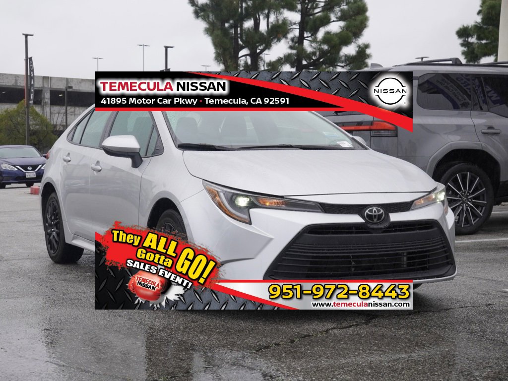 Used 2024 Toyota Corolla LE image 1