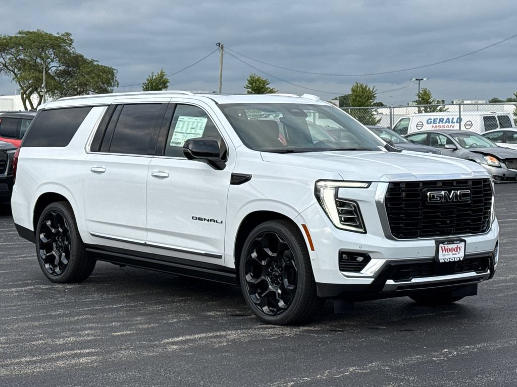 New 2026 GMC Yukon XL Denali w/ Denali Reserve Package AWD/4WD image 6