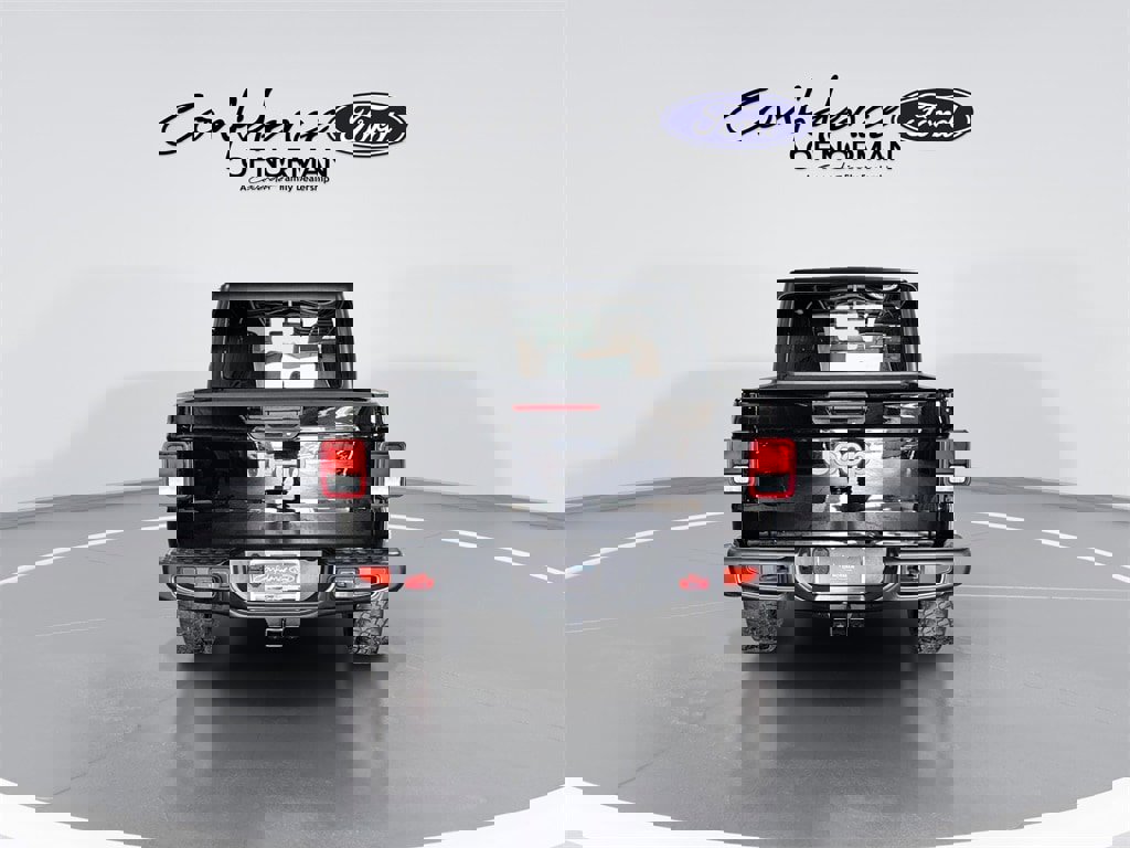 Used 2022 Jeep Gladiator Rubicon w/ Cold Weather Group image 7