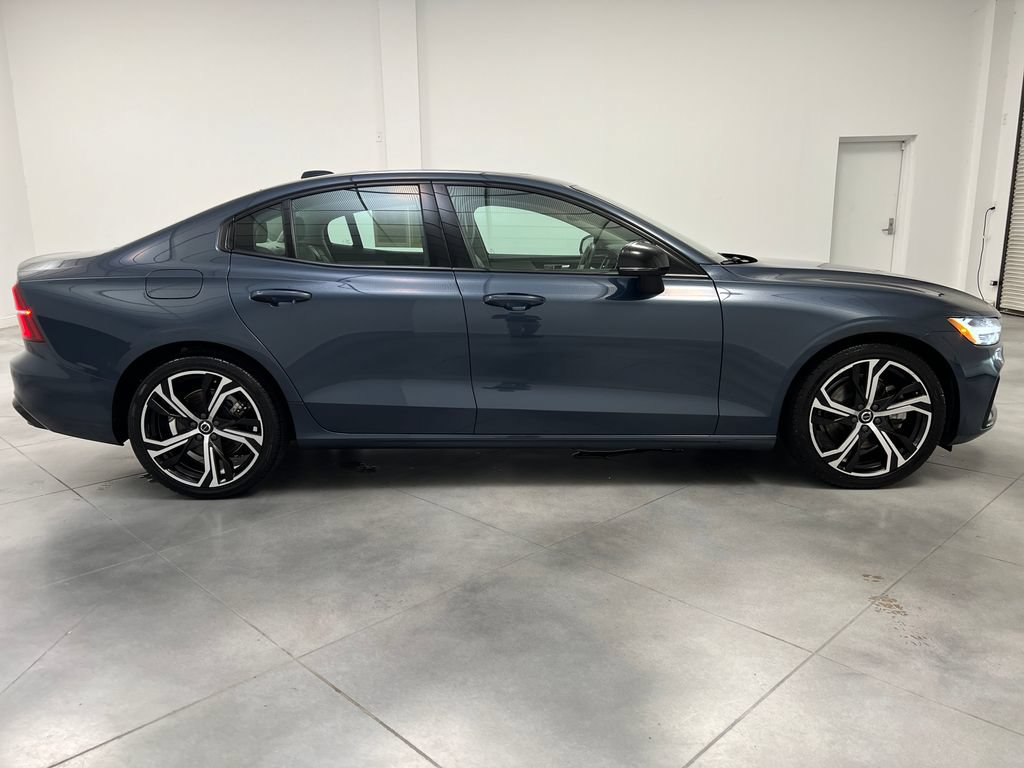 Used 2024 Volvo S60 B5 Core FWD image 10