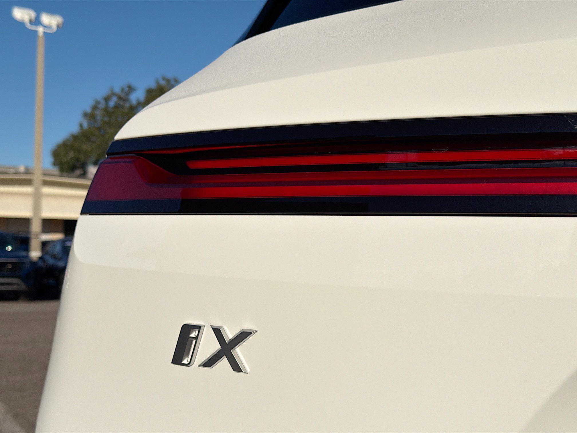 New 2026 BMW iX xDrive60 w/ Premium Package image 10