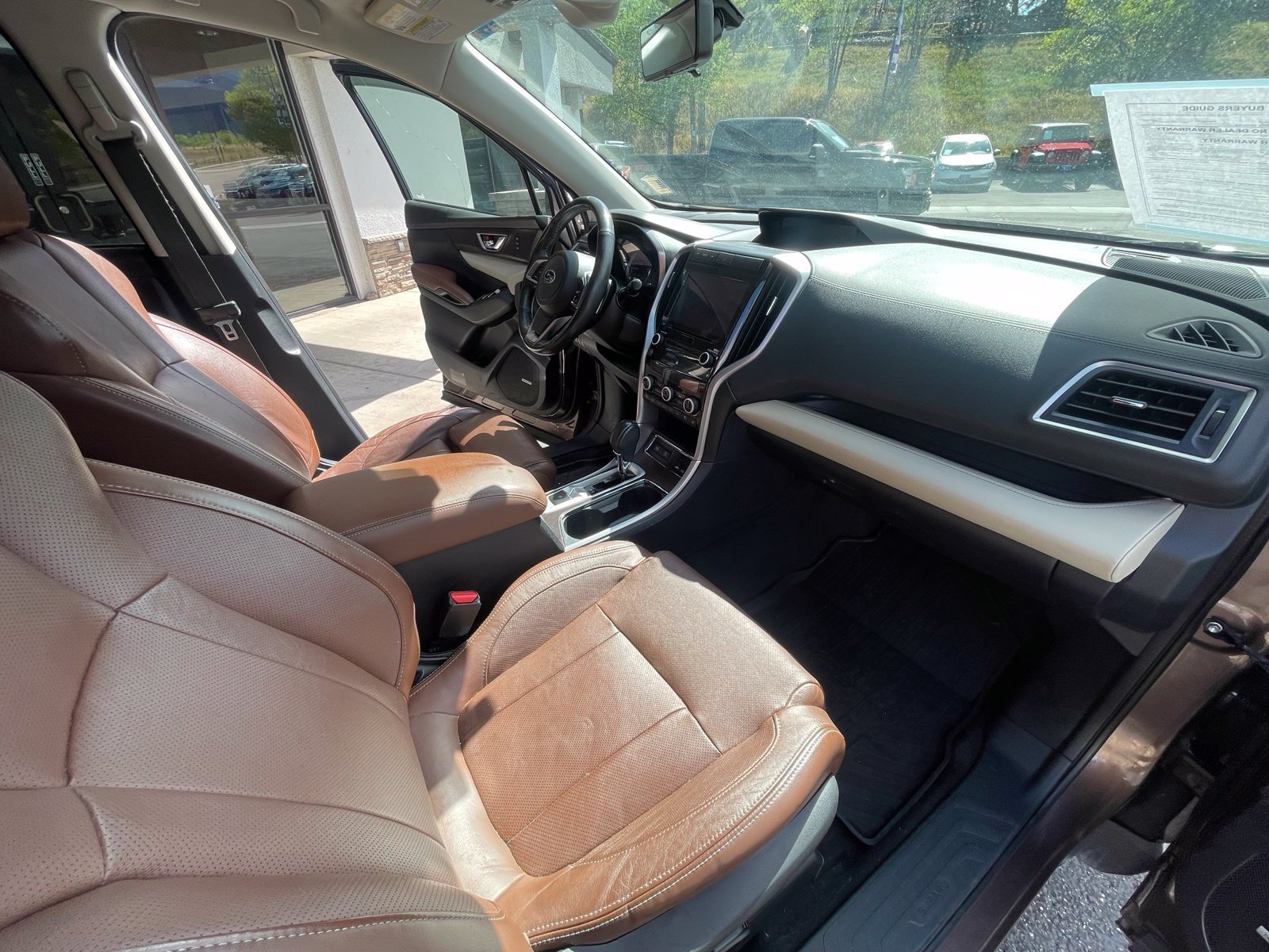 Used 2020 Subaru Ascent Touring AWD/4WD image 15