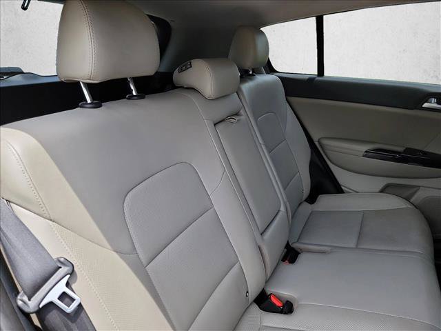 Used 2021 Kia Sportage EX w/ EX Technology Package FWD image 16