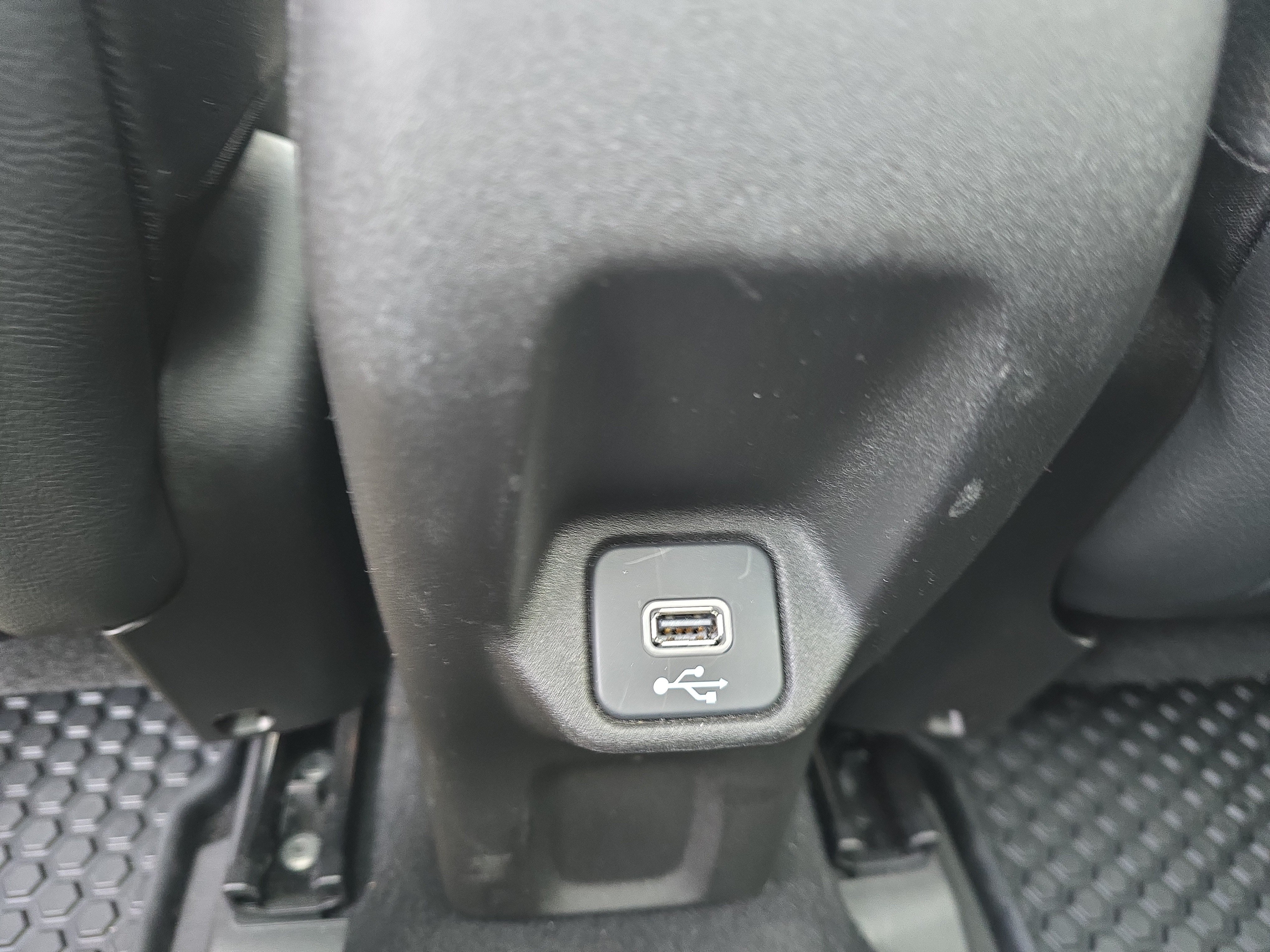Used 2023 Jeep Renegade Trailhawk w/ Sun/Sound Group AWD/4WD image 18