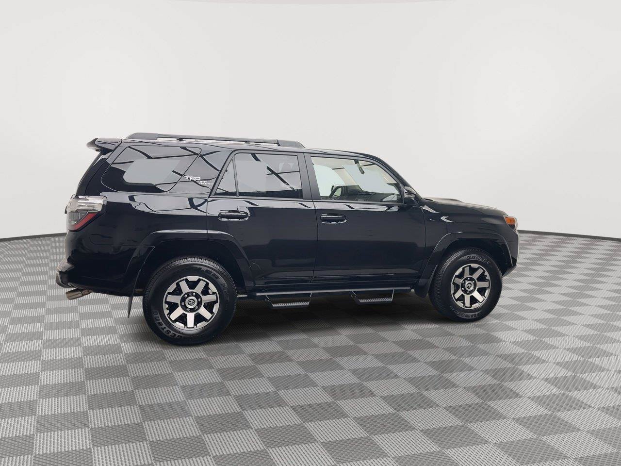 Used 2021 Toyota 4Runner TRD Off-Road Premium w/ Wilderness Package (TMS) AWD/4WD image 39