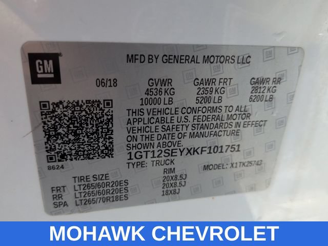 Used 2019 GMC Sierra 2500 Denali w/ Duramax Plus Package AWD/4WD image 34