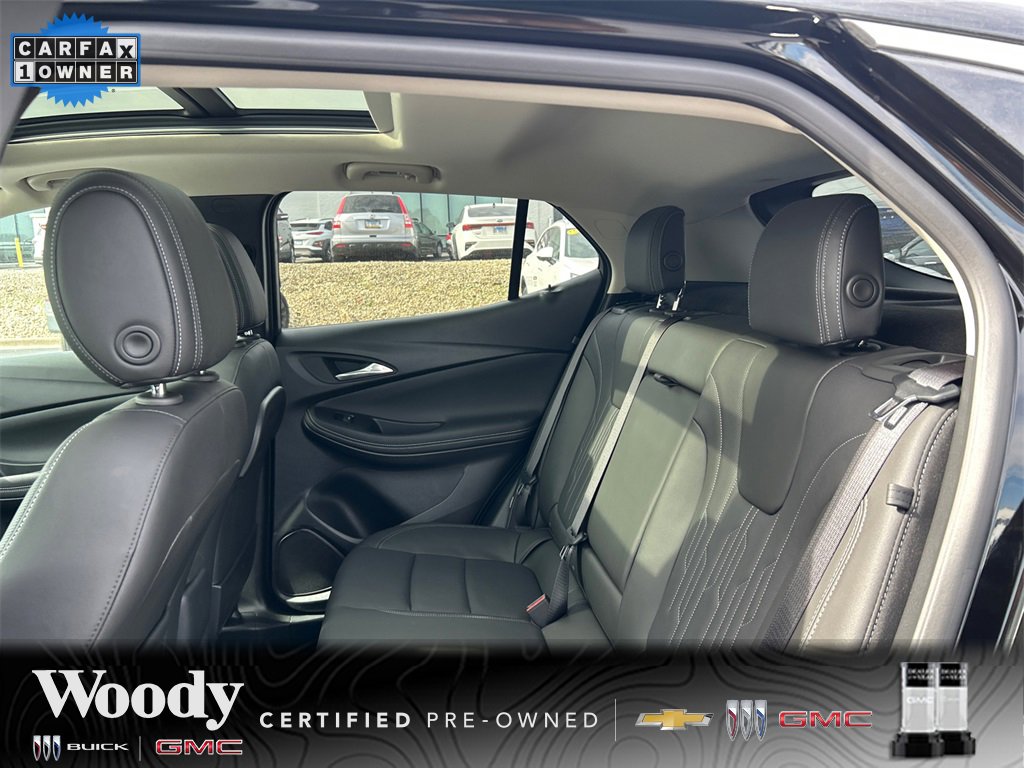 Certified 2025 Buick Encore GX Avenir image 30