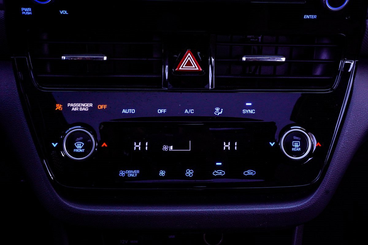 Used 2022 Hyundai Ioniq SEL image 25