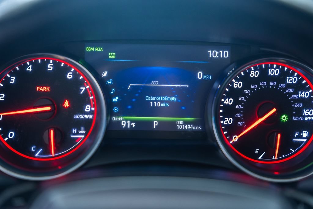 Used 2020 Toyota Camry XSE w/ Navigation Package FWD image 43