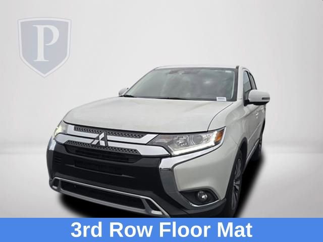 Used 2020 Mitsubishi Outlander SE FWD image 11