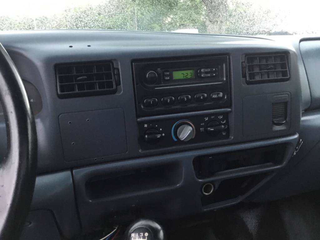 Used 1999 Ford F350 XL AWD/4WD image 15