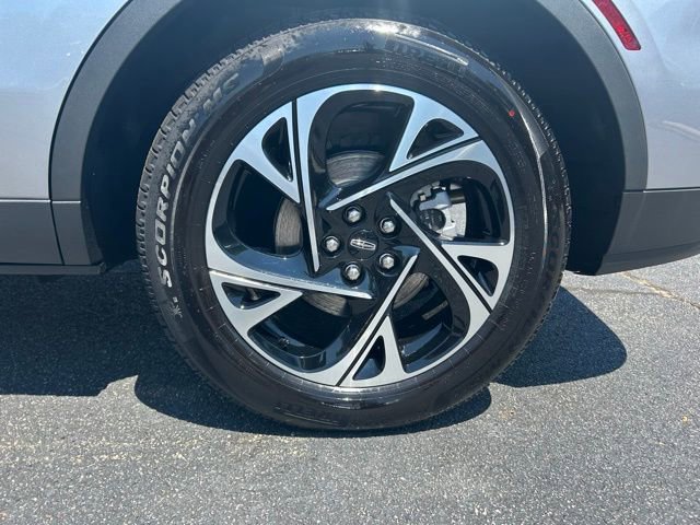 New 2025 Lincoln Nautilus Premier w/ Equipment Group 102A image 20