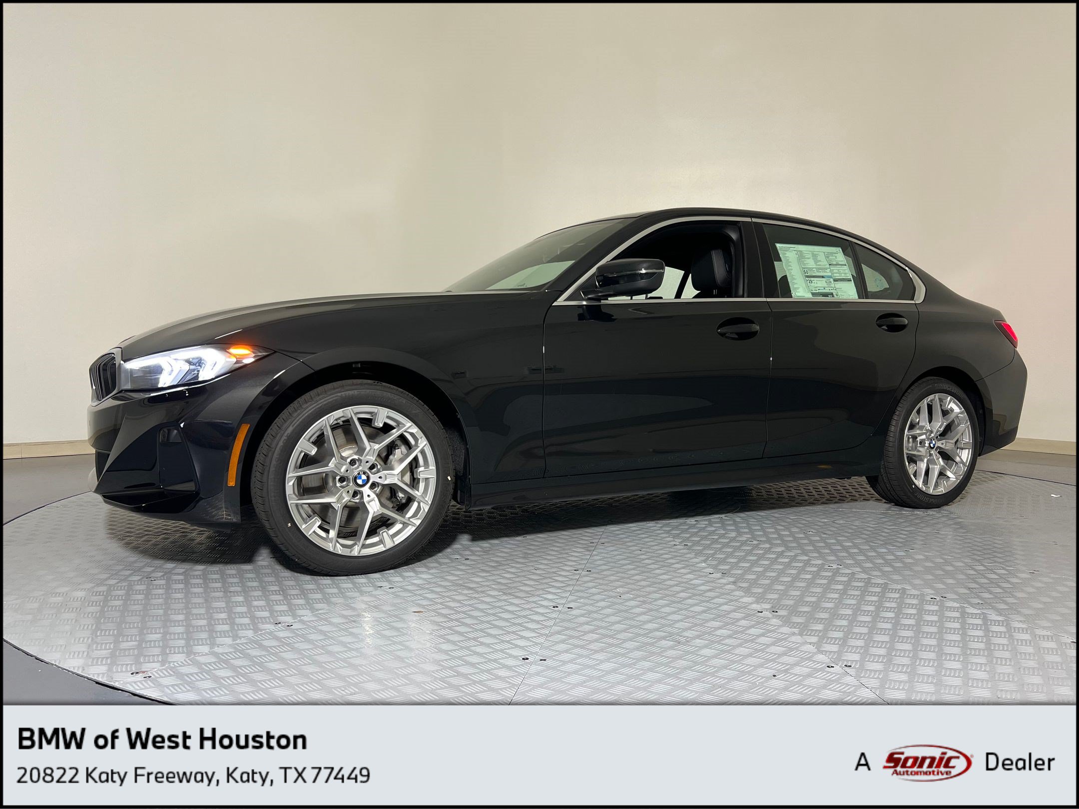 Used 2026 BMW 330i xDrive Sedan w/ Convenience Package AWD/4WD image 1