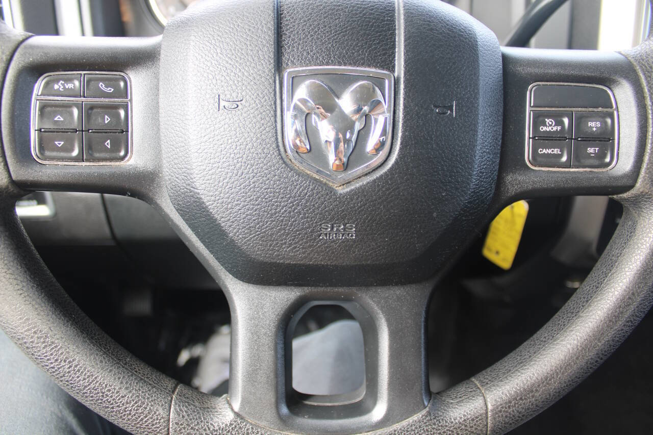 Used 2017 RAM 2500 SLT AWD/4WD image 14