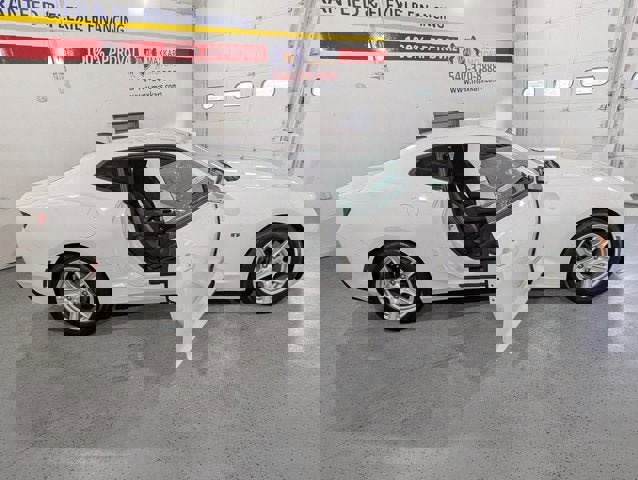 Used 2017 Chevrolet Camaro LS image 17