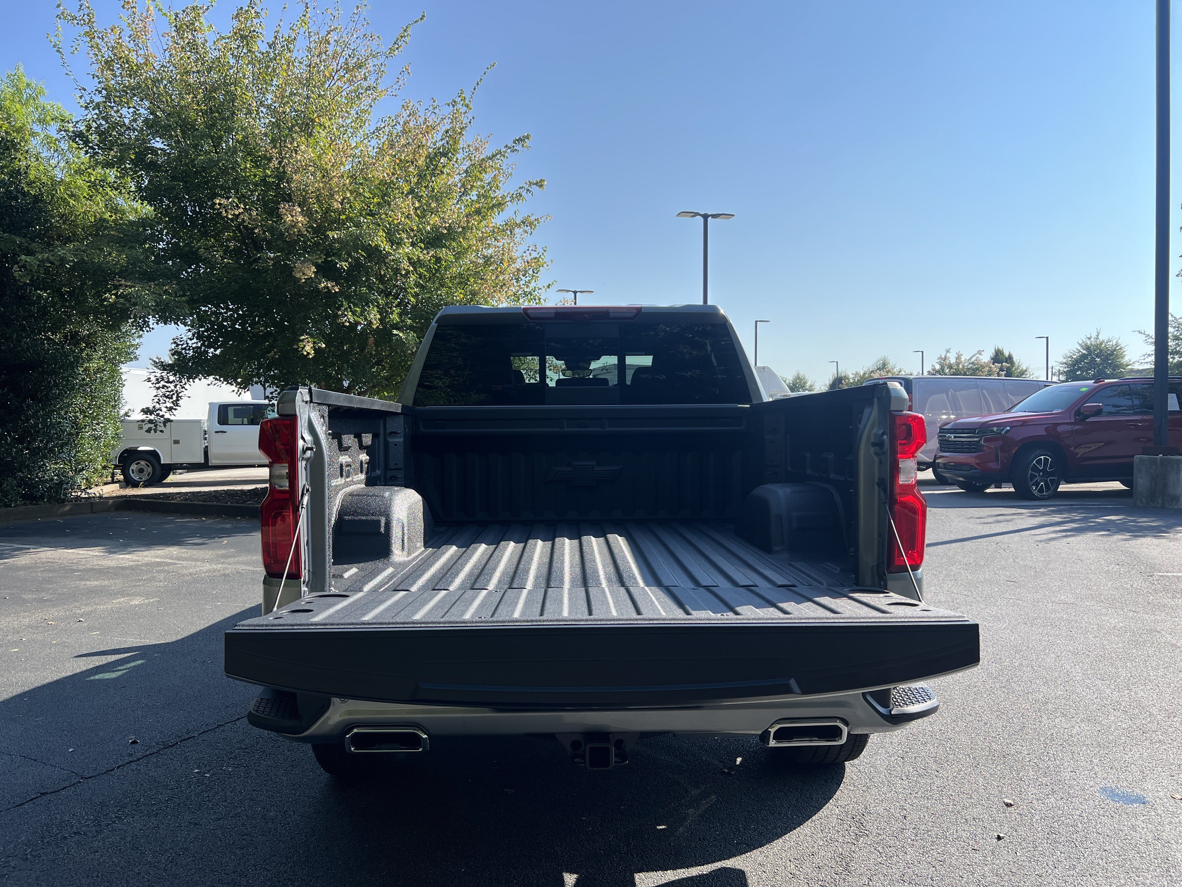 New 2026 Chevrolet Silverado 1500 High Country AWD/4WD image 11