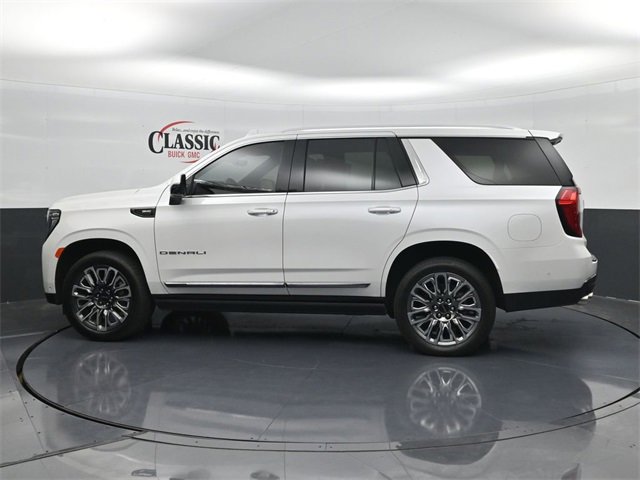 Used 2024 GMC Yukon Denali Ultimate image 2