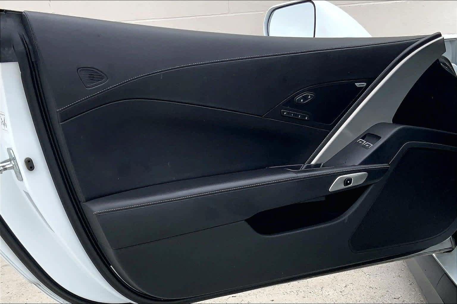 Used 2016 Chevrolet Corvette Stingray Coupe w/ 3LT Preferred Equipment Group RWD image 26