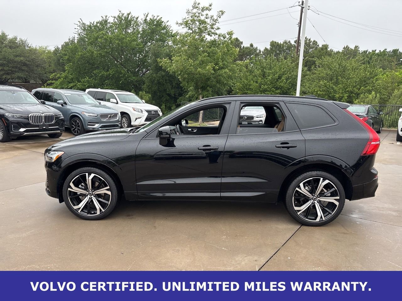 Certified 2025 Volvo XC60 B5 Ultra w/ Protection Package Premier image 8