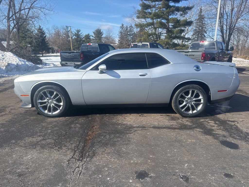 Used 2022 Dodge Challenger GT image 6