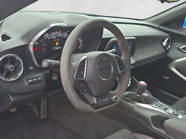 Used 2022 Chevrolet Camaro ZL1 RWD image 12